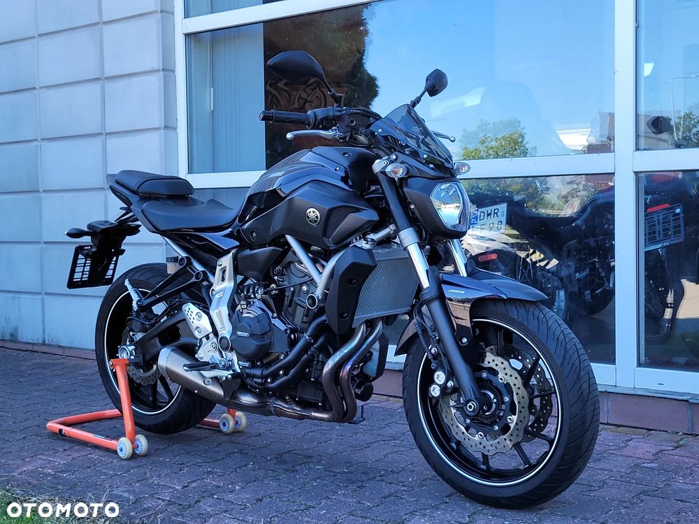 Yamaha MT - 18