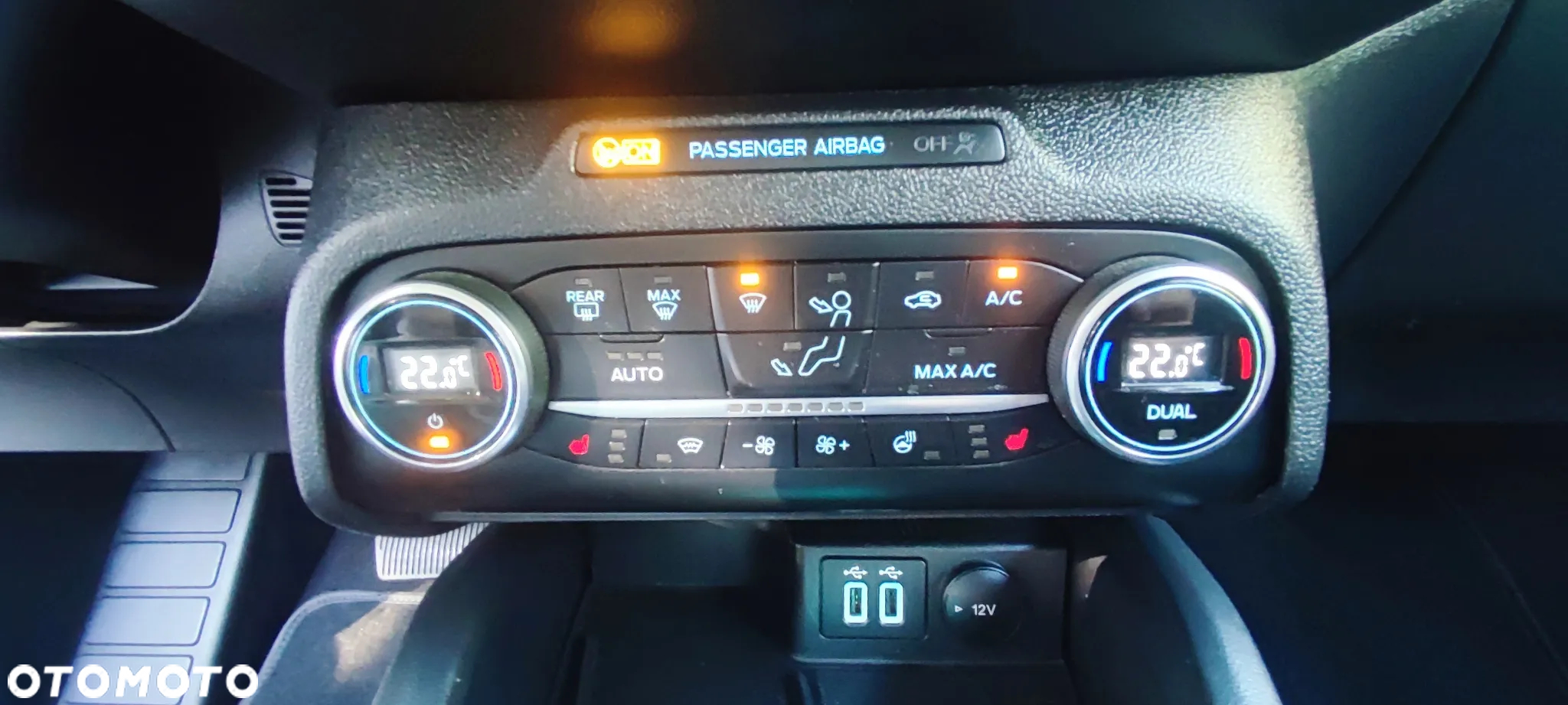 Ford Focus 1.0 EcoBoost Titanium - 33