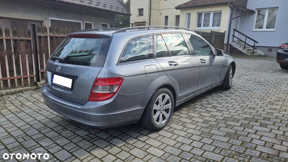 Mercedes-Benz Klasa C 200 CDI DPF BlueEFFICIENCY - 3