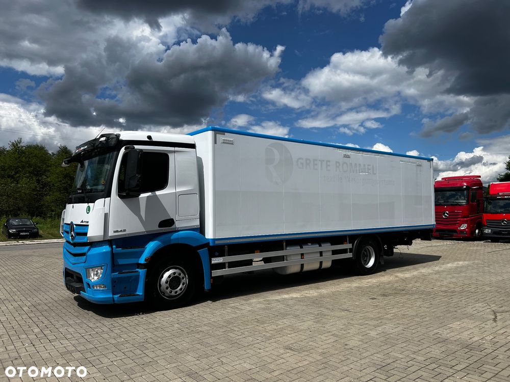 Mercedes-Benz Actros/Antos - 16
