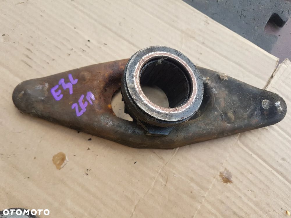 ŁAPA SPRZĘGŁA BMW 5 E34 E36 E60 7 E38 E39 3 E46 z3 oryginał - 2