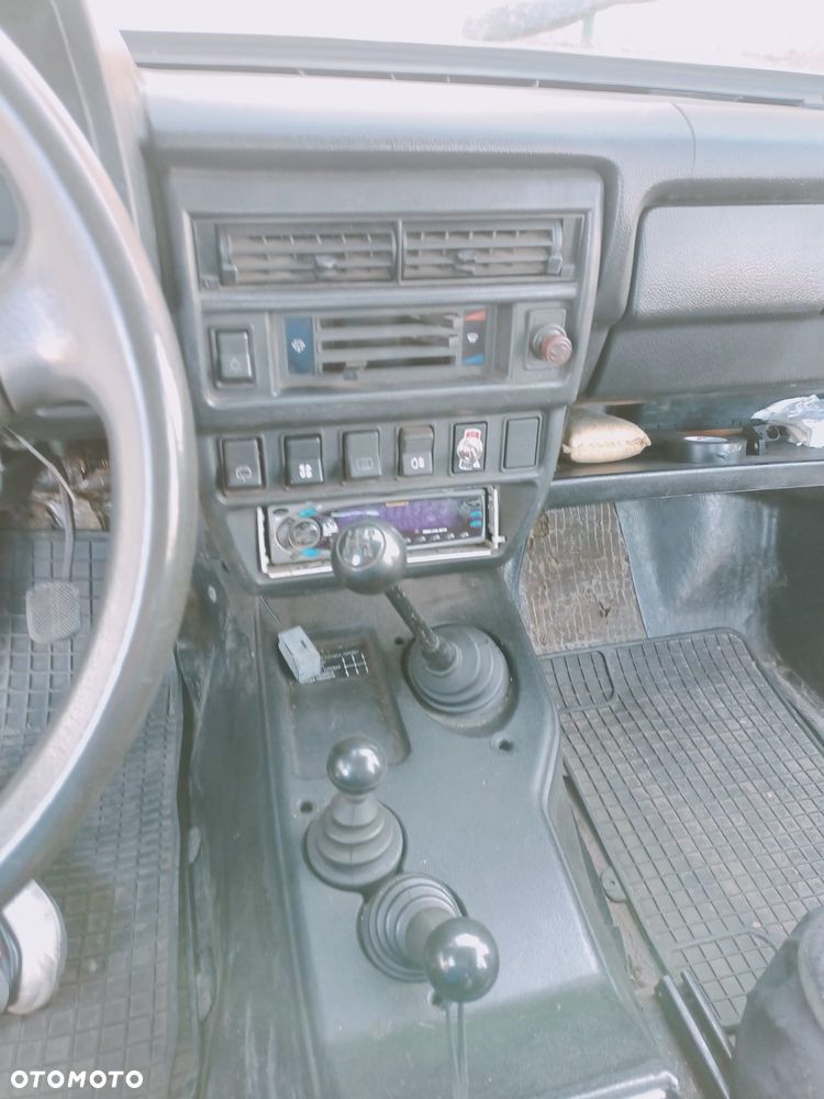 Lada Niva 1.7i - 7
