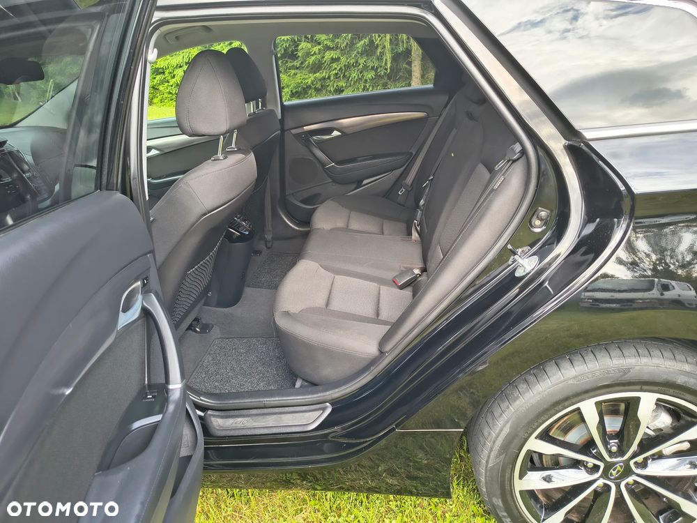 Hyundai i40 Kombi 1.7 CRDi DCT Premium - 13