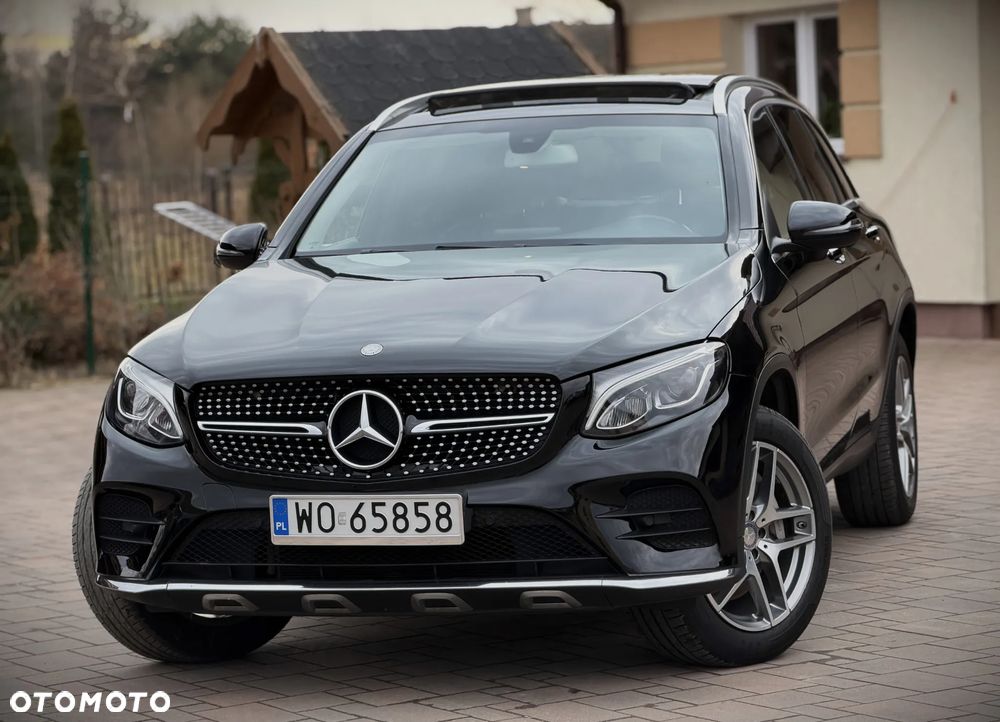 Mercedes-Benz GLC - 11