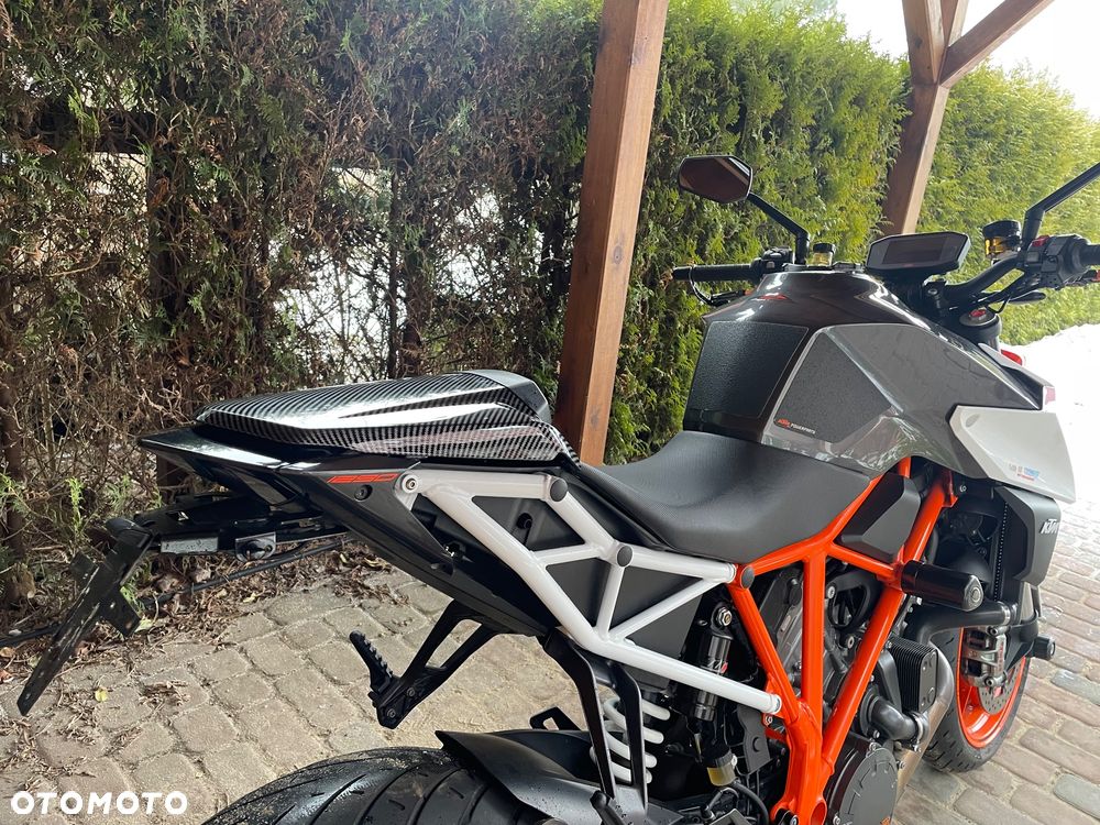 KTM Super Duke - 14