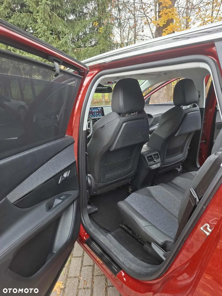 Peugeot 5008 1.2 PureTech Allure Pack S&S EAT8 - 8