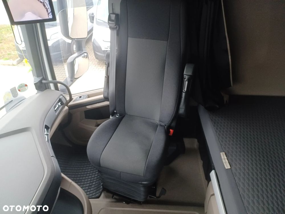 DAF XG 480 cab LD regulowane siodło (31932) - 16