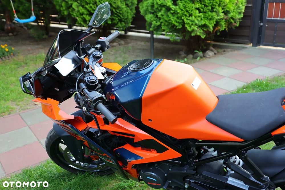 KTM RC 125 - 7