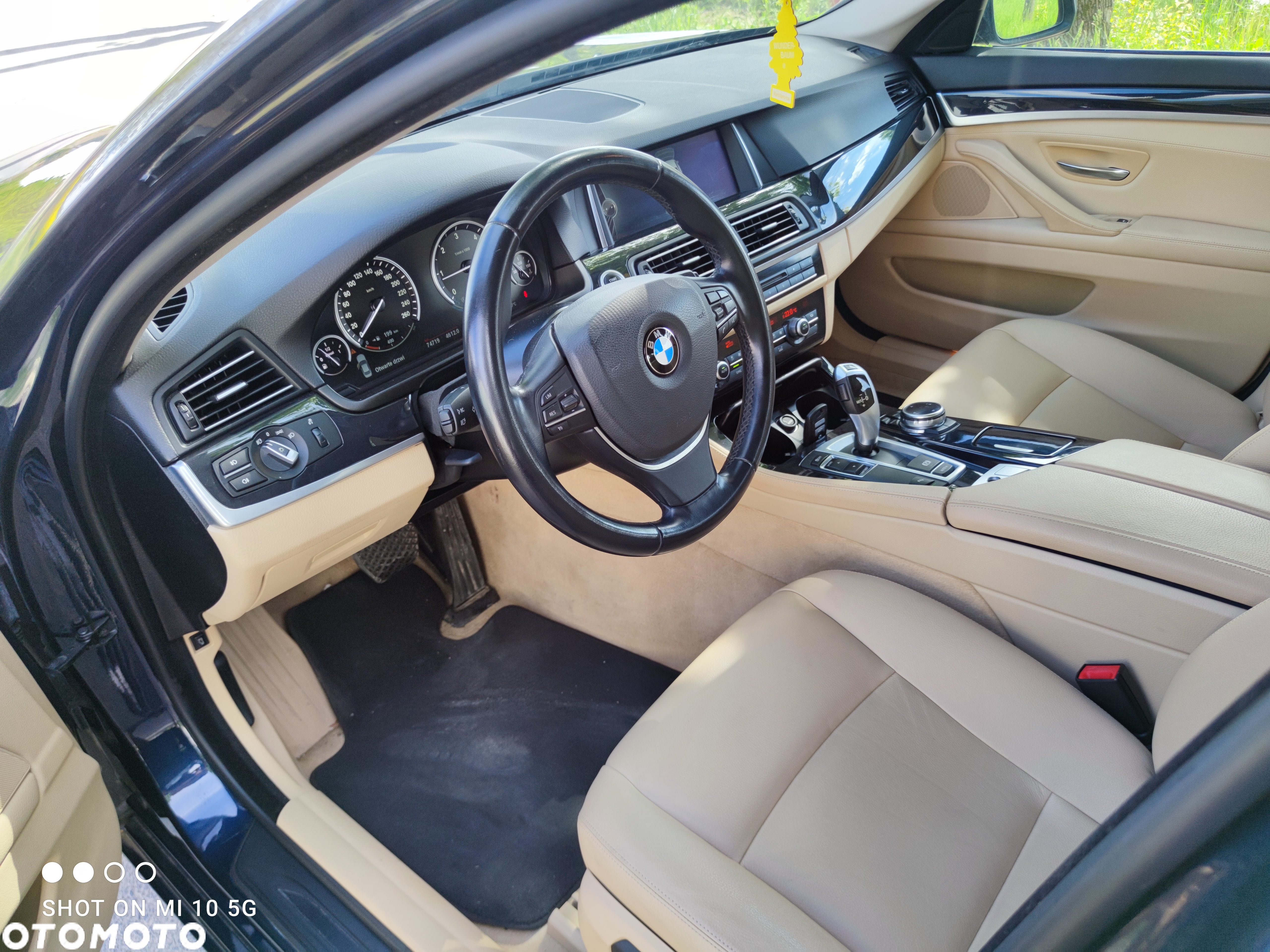BMW Seria 5 520d Touring - 13