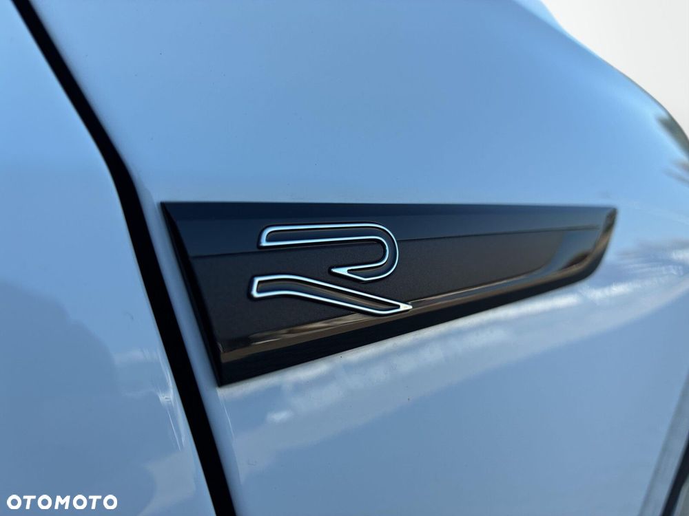 Volkswagen Golf 1.5 eTSI EVO R-Line DSG - 29