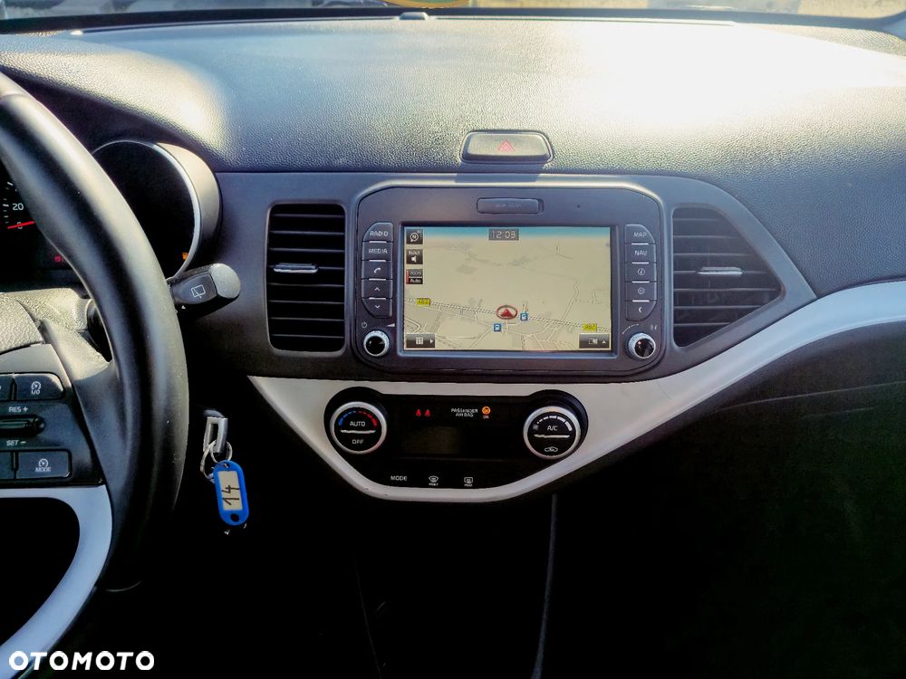 Kia Picanto - 23