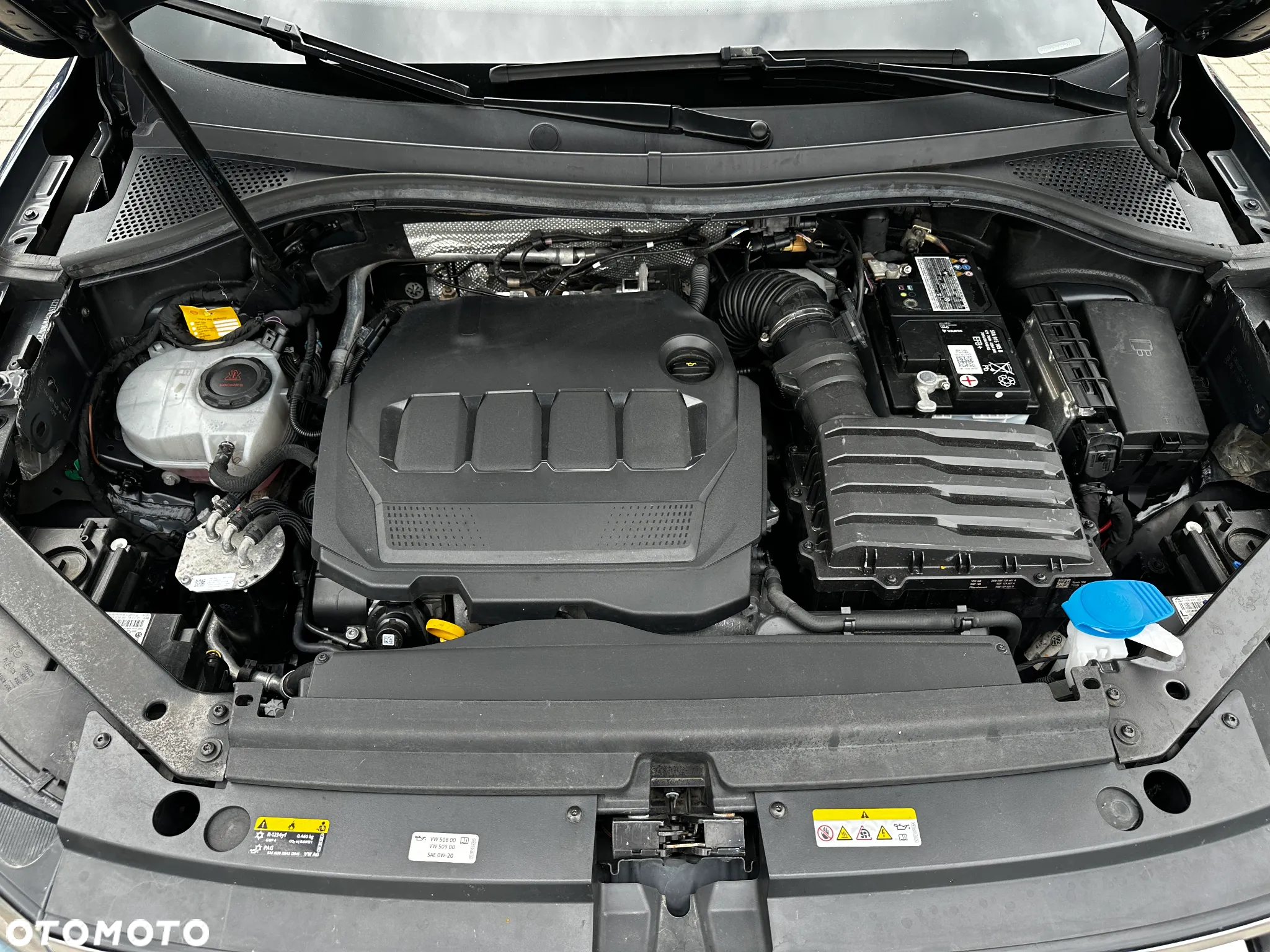 Volkswagen Tiguan - 32