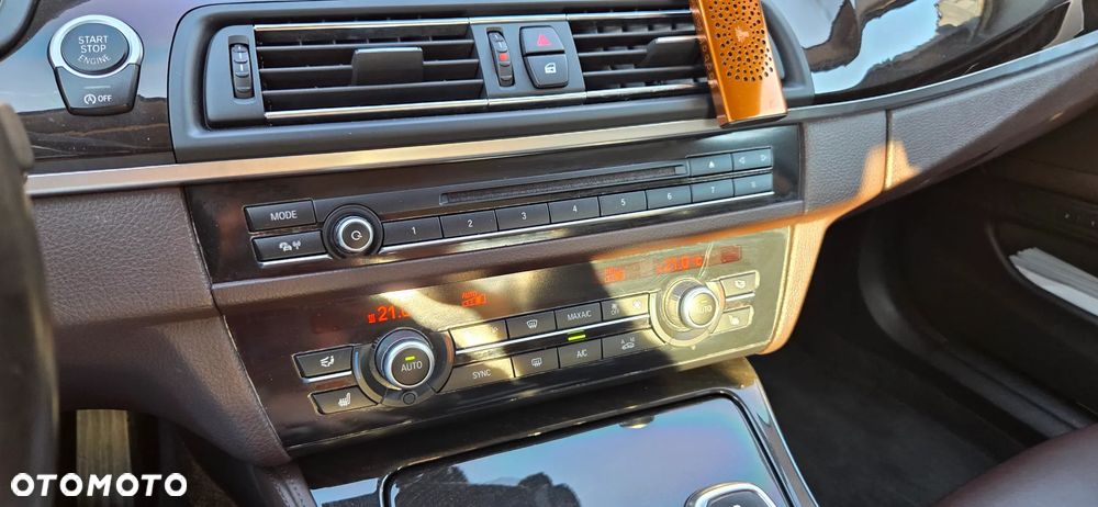 BMW Seria 5 535d xDrive Sport-Aut Luxury Line - 9