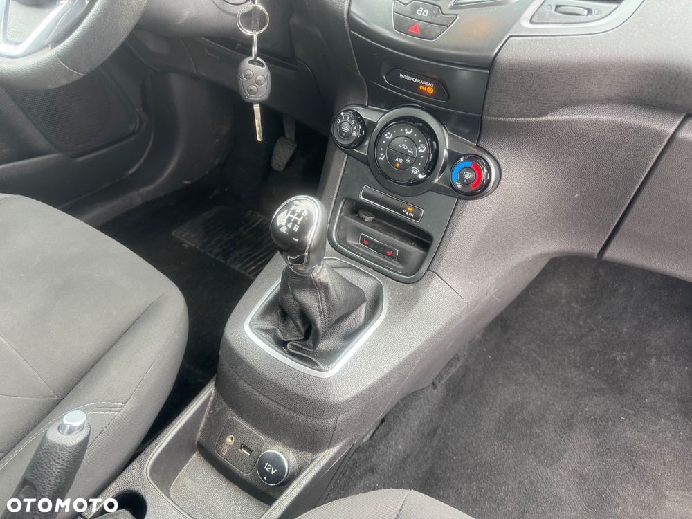 Ford Fiesta 1.0 Start-Stop Celebration - 12