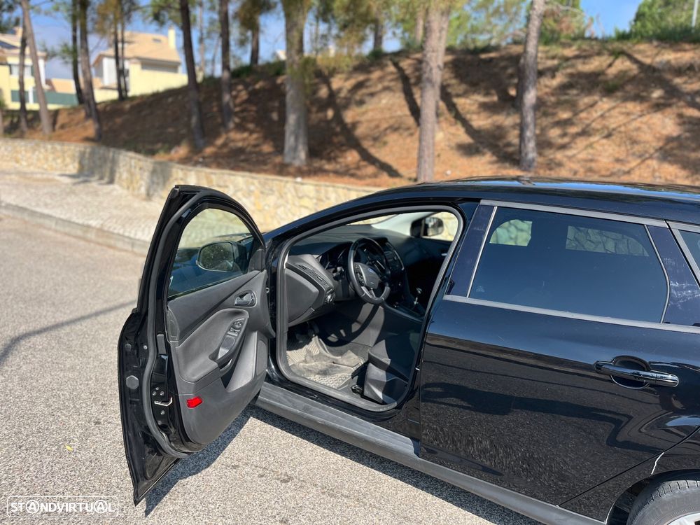 Ford Focus SW 1.0 EcoBoost ST-Line - 18