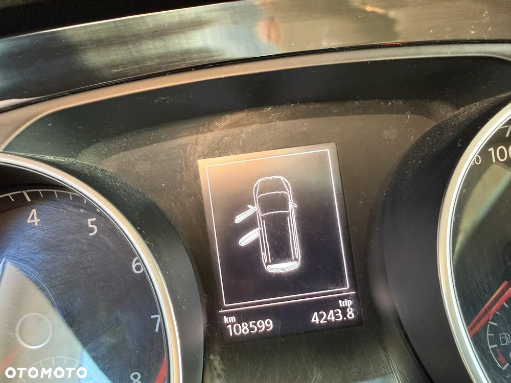 Volkswagen Touran 1.4 TSI BMT Comfortline - 6