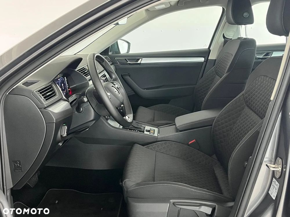 Skoda Superb 1.5 TSI Ambition DSG - 17