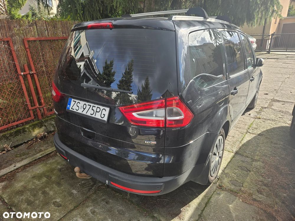 Ford Galaxy - 2
