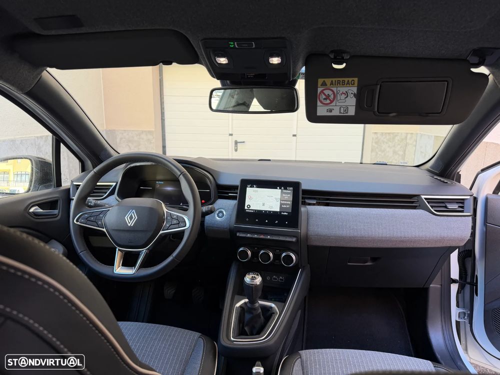 Renault Clio 1.0 TCe Techno - 9