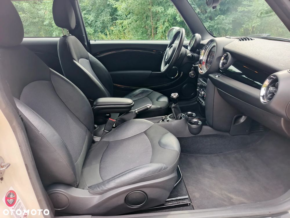 MINI Clubman Cooper - 15
