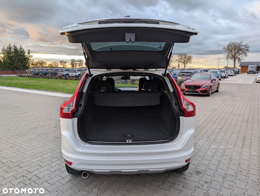 Volvo XC 60 D3 Momentum - 39