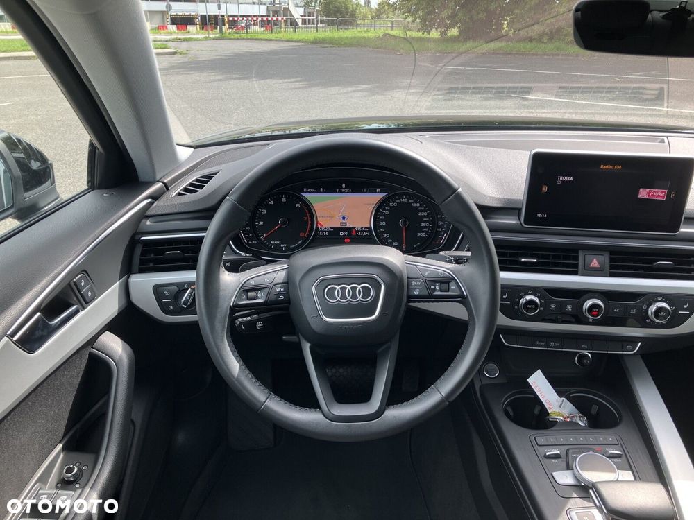 Audi A4 Limousine - 11