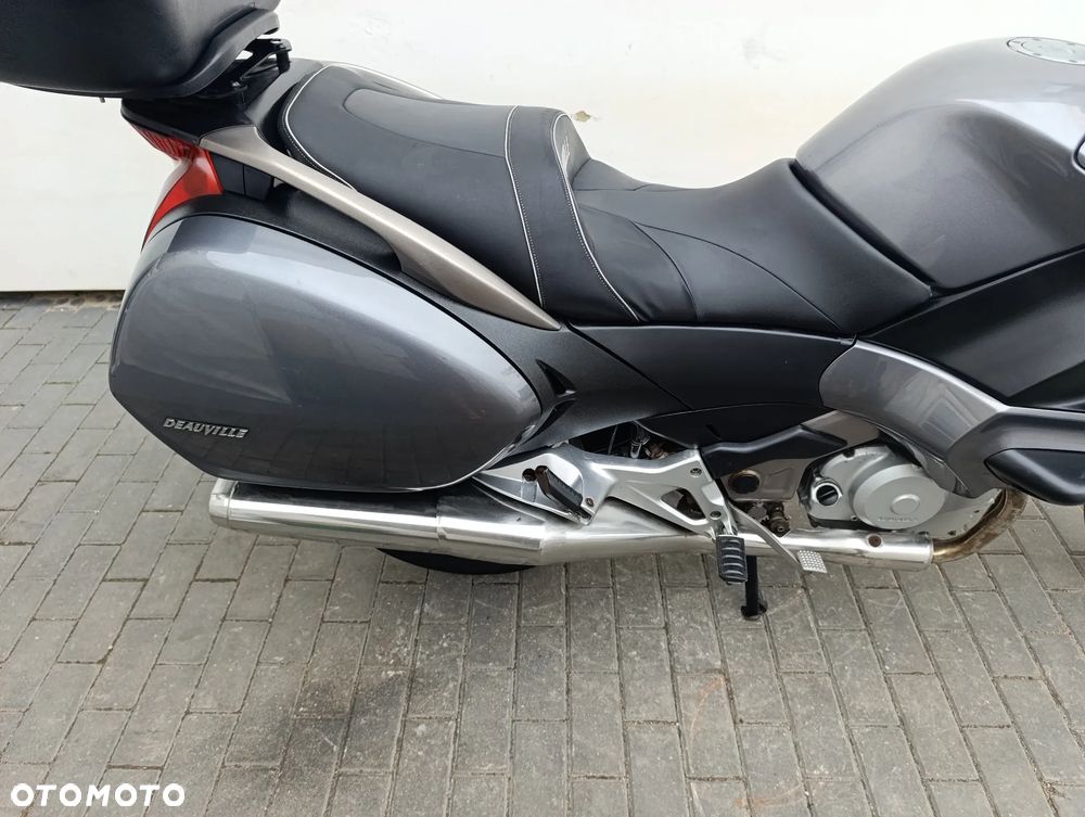 Honda NTV - 24