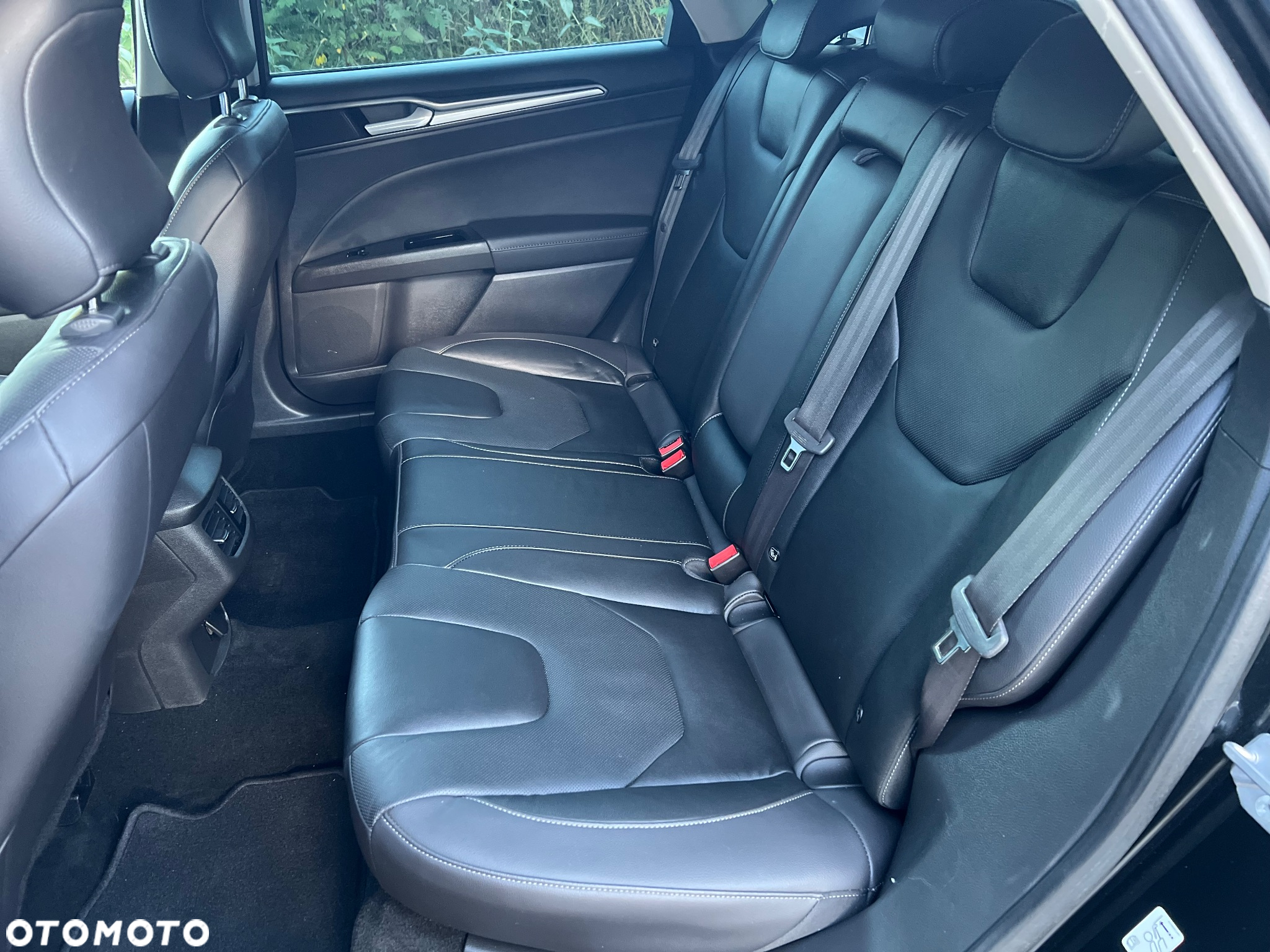 Ford Mondeo 2.0 TDCi ST-Line X 4WD PowerShift - 27