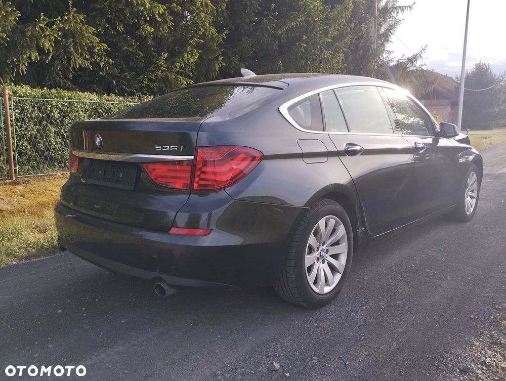 BMW 5GT 535i - 8
