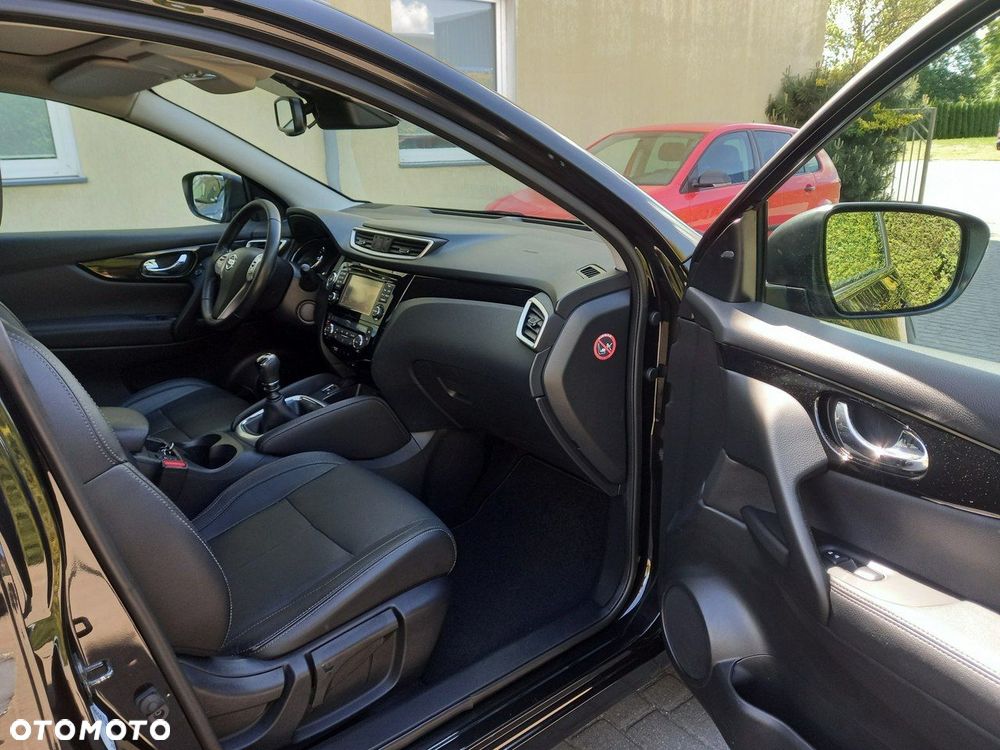 Nissan Qashqai 1.6 dCi DPF tekna - 19