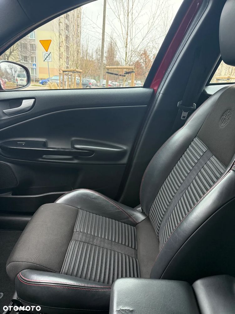 Alfa Romeo Giulietta 1.4 TB MultiAir Distinctive - 14