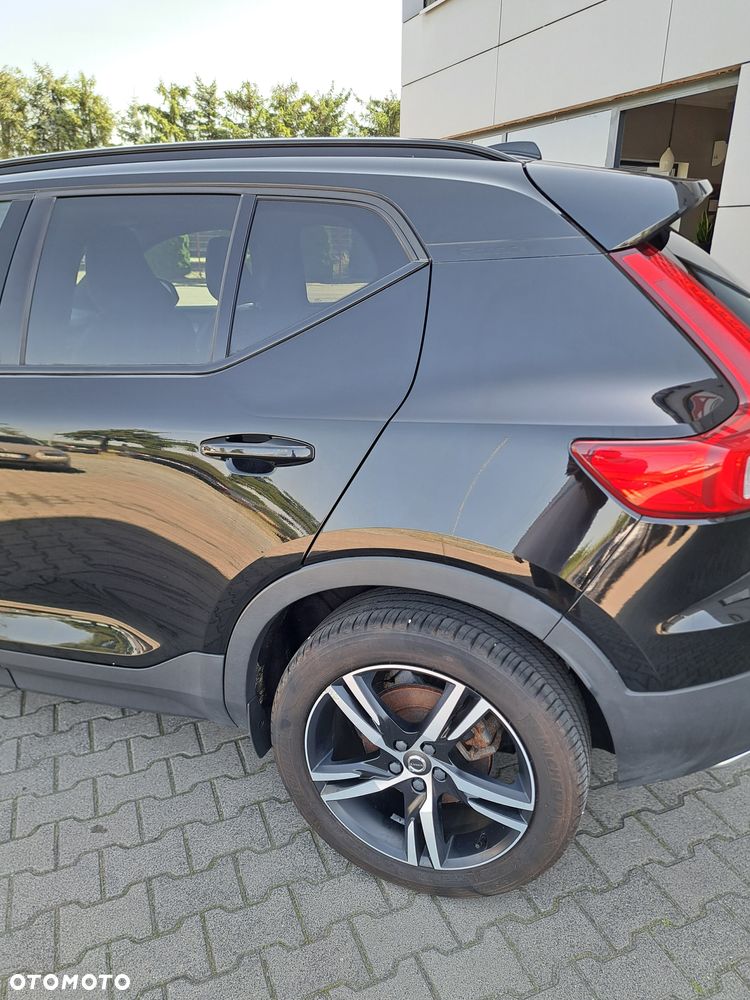 Volvo XC 40 T5 AWD Geartronic R-Design - 9