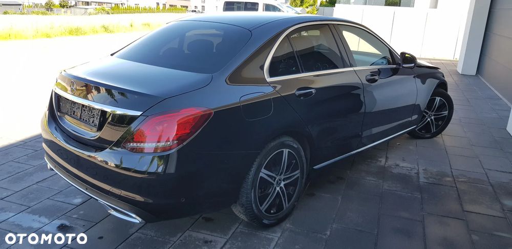 Mercedes-Benz Klasa C 200 d 9G-TRONIC Night Edition - 2