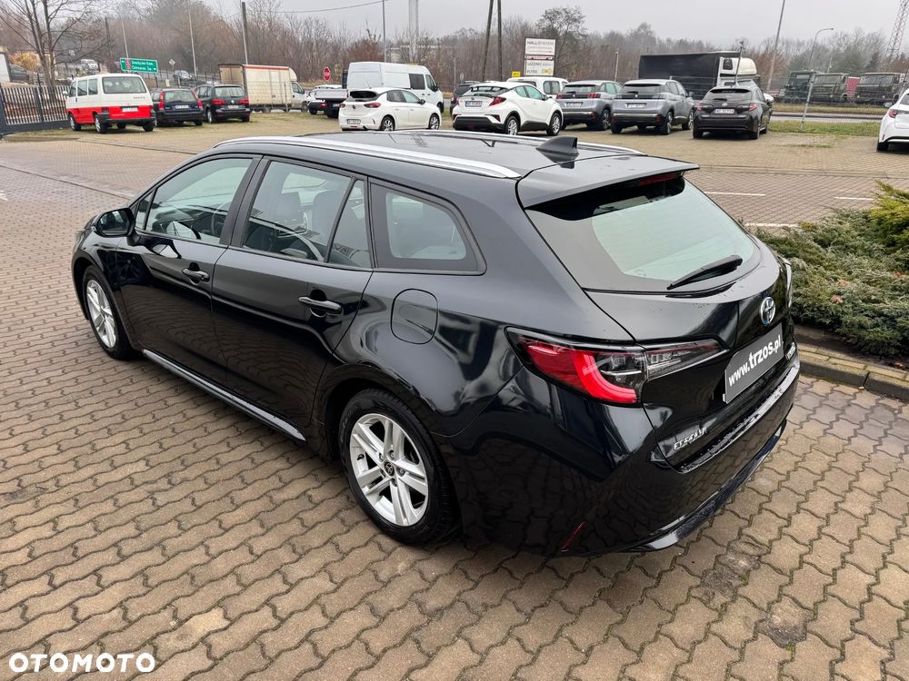 Toyota Corolla 1.8 Hybrid Comfort - 10