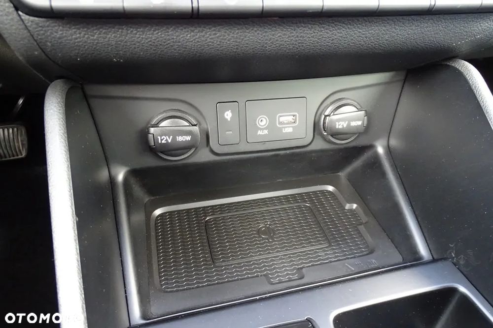 Hyundai Tucson 2.0 CRDi 4WD Automatik Premium - 38