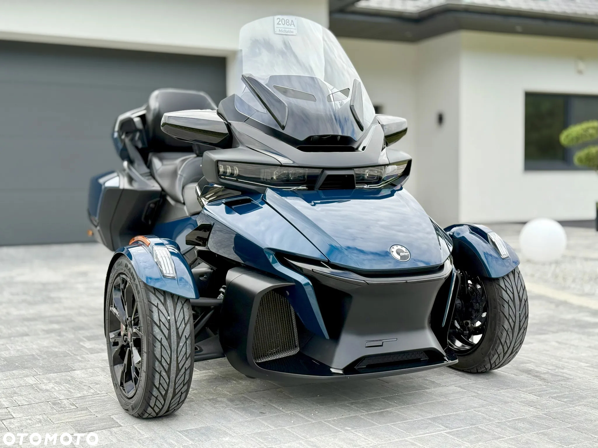 Can-Am Spyder - 15