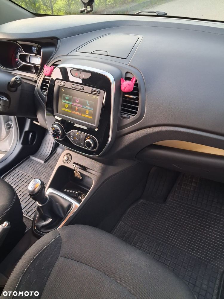 Renault Captur - 21