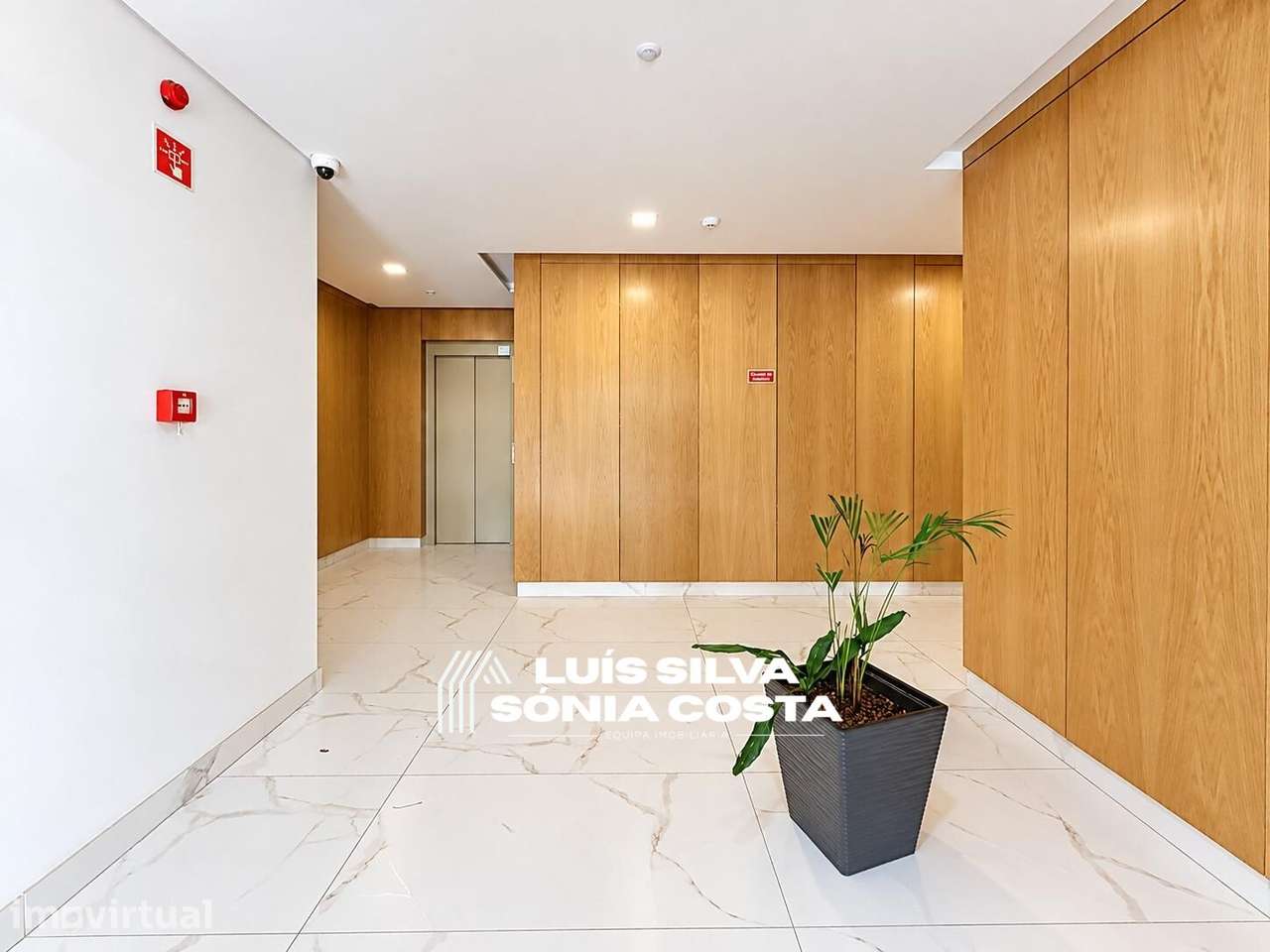 Apartamento T2 SemiNovo, Construção de 2023, Generosa Varanda &... - Grande imagem: 4/25