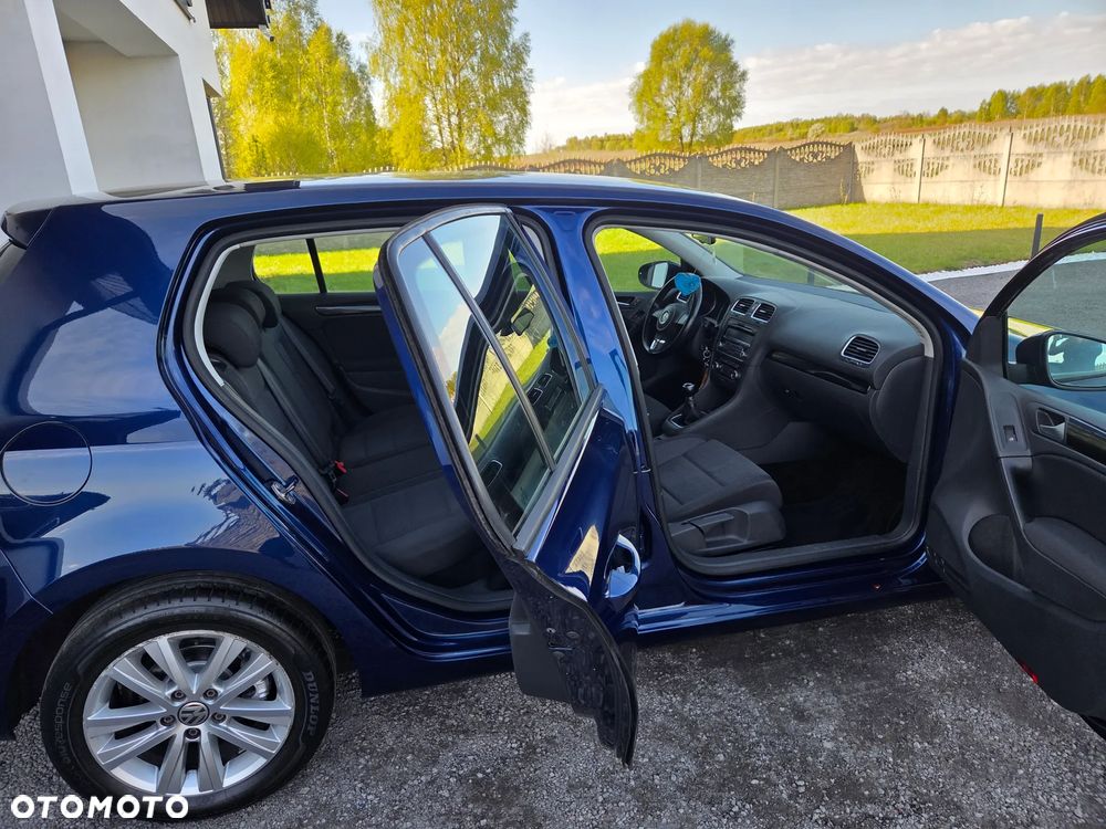 Volkswagen Golf 1.6 Comfortline - 27