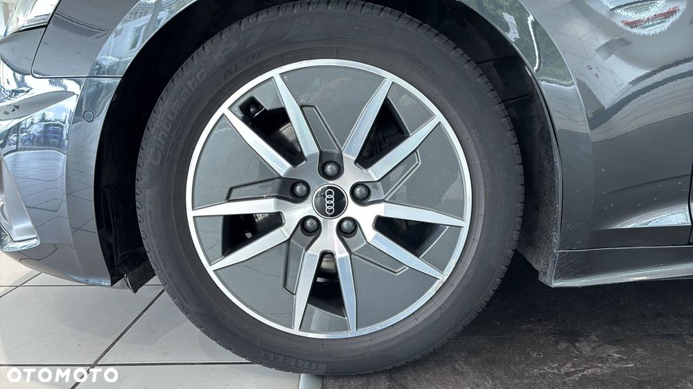 Audi A5 Avant TFSI S tronic - 19