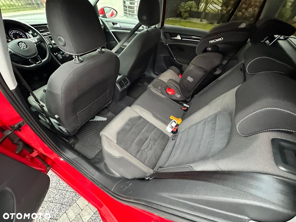 Volkswagen Golf Variant 2.0 TDI (BlueMotion Technology) Comfortline - 6