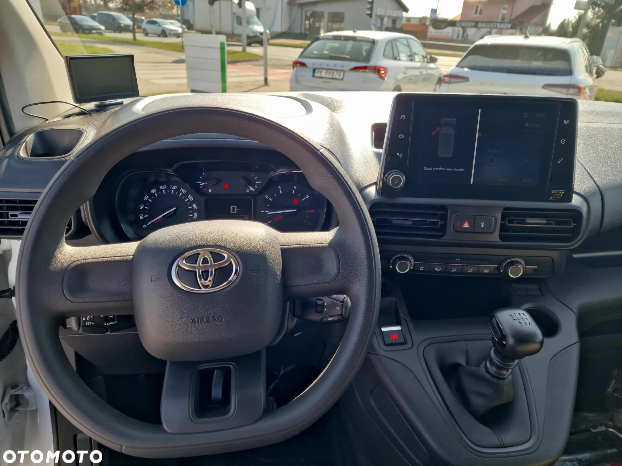 Toyota ProAce City - 11