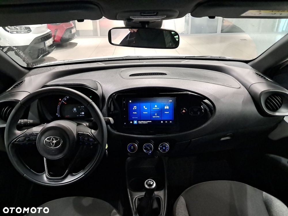 Toyota Aygo X - 12