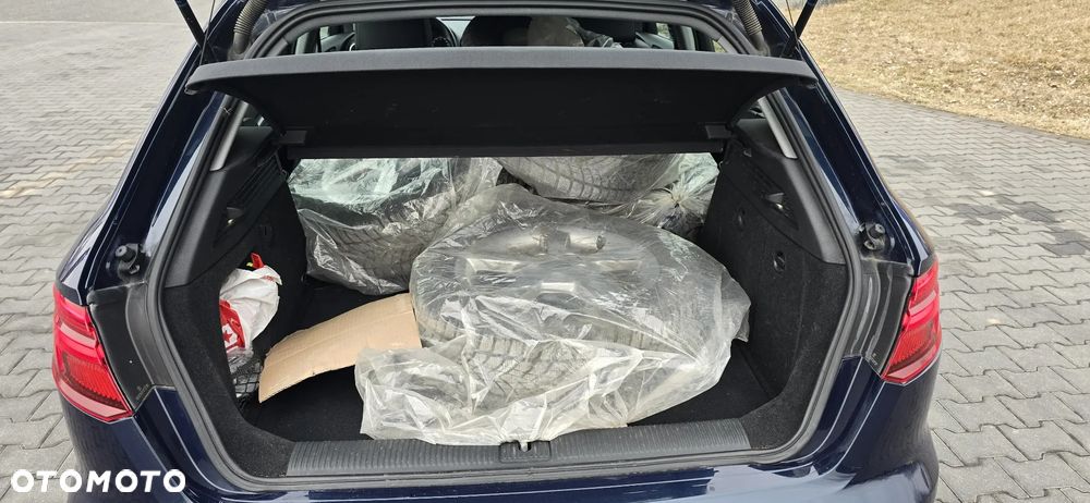 Audi A3 Sportback - 8