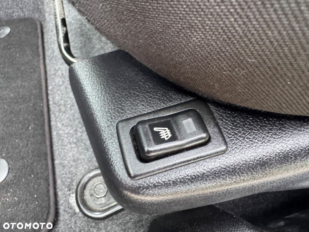 Mazda 2 1.3 MZR Sendo - 13