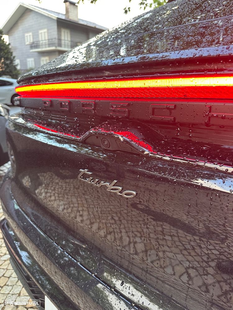 Porsche Macan Electric Turbo - 10