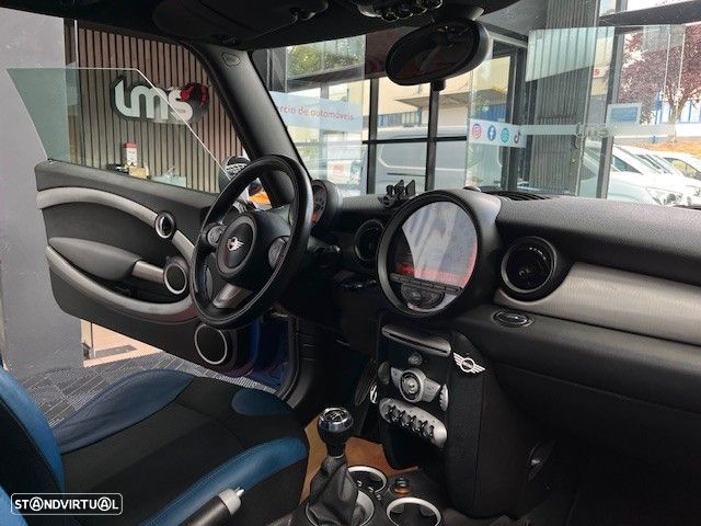 MINI 3 Portas Cooper S - 10