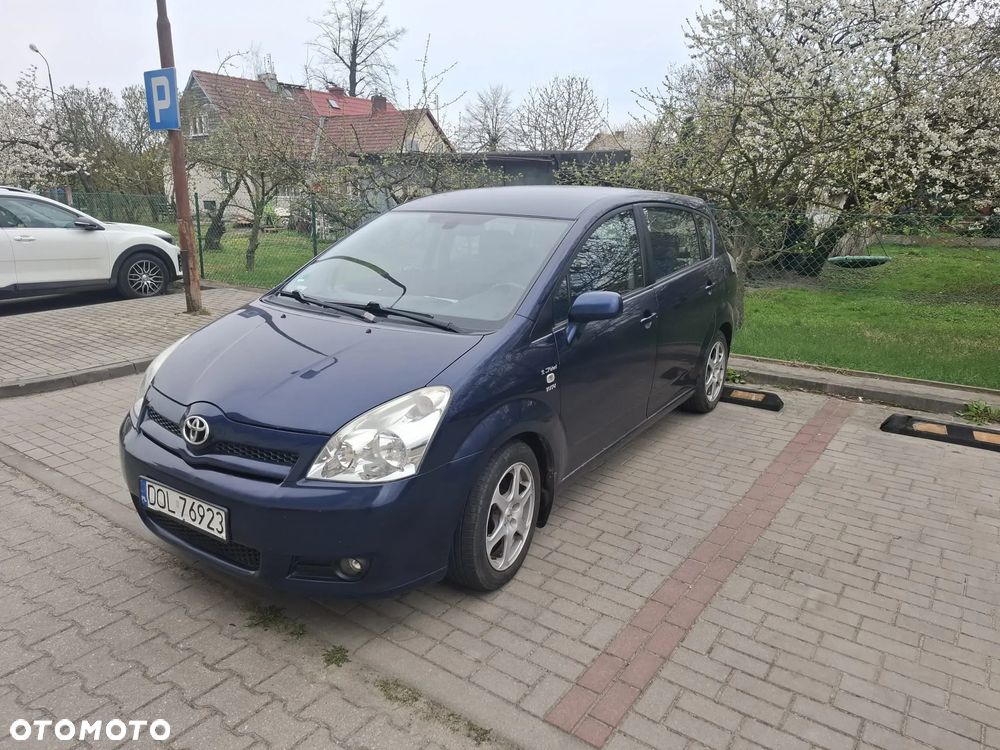 Toyota Corolla Verso 1.8 Luna - 2