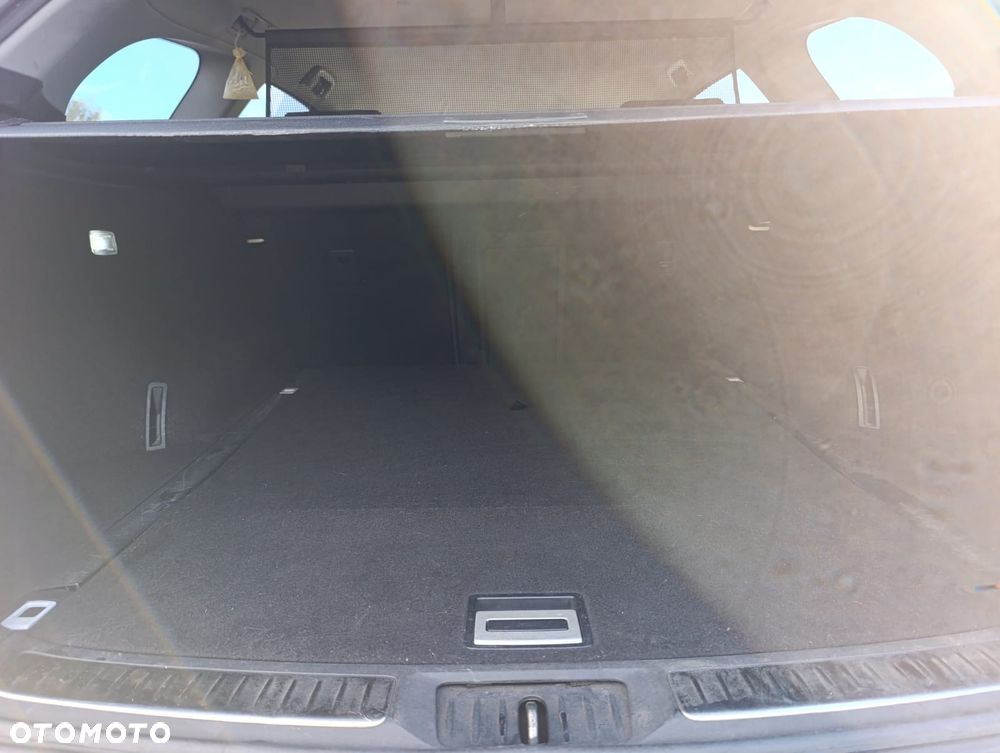 Toyota Avensis - 14