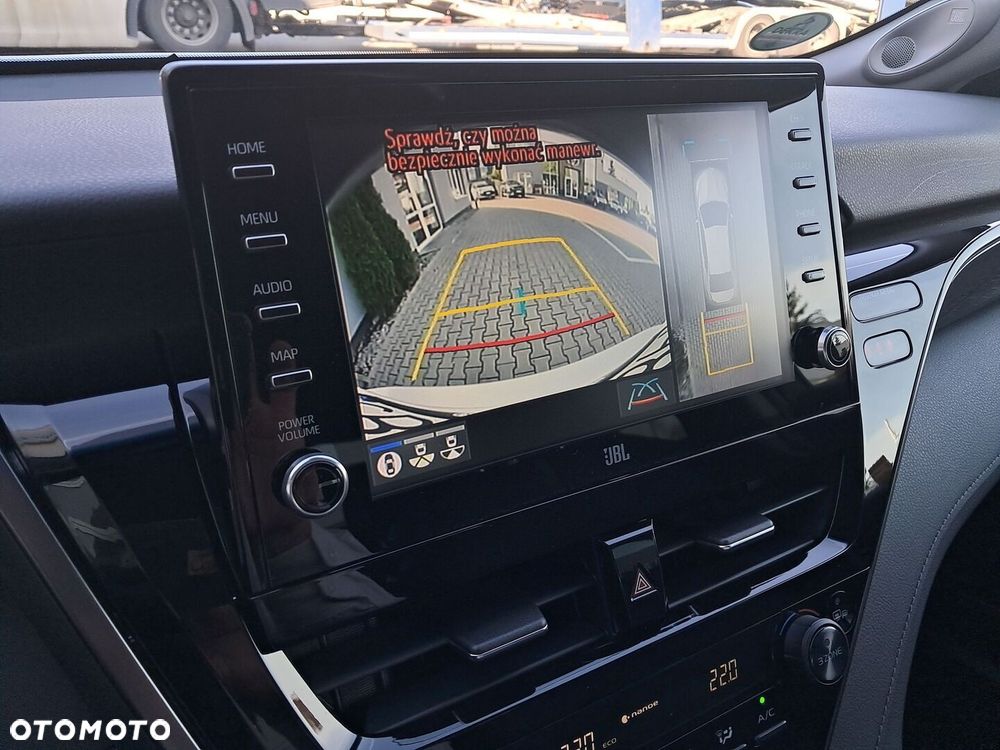 Toyota Camry 2.5 Hybrid Executive CVT - 22